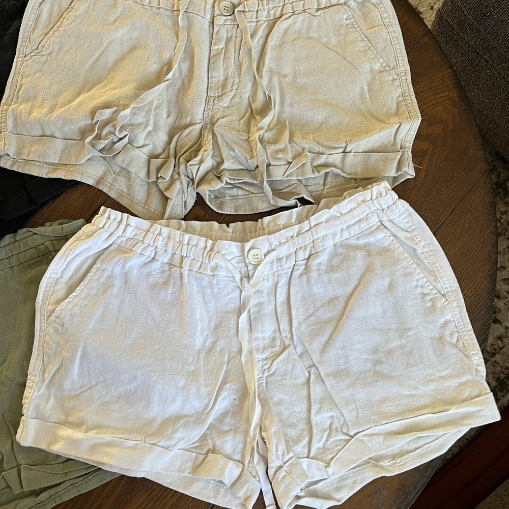 Old navy size 6 linen shorts bundle - Picture 3 of 5